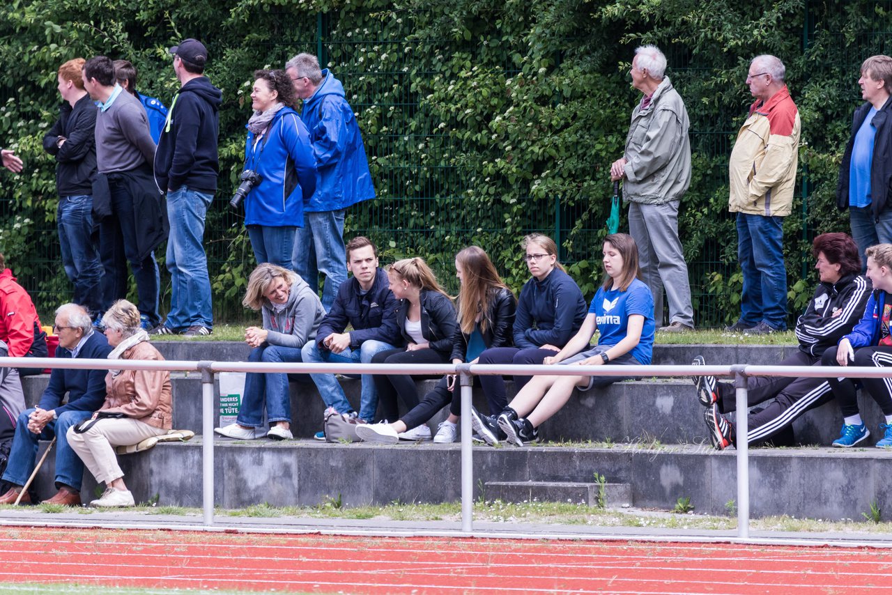 Bild 183 - Bundesliga Aufstiegsspiel B-Juniorinnen VfL Oldesloe - TSG Ahlten : Ergebnis: 0:4